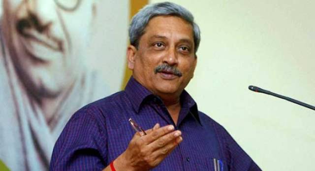 Government-Reviewing-All-Aspects-OROP-manohar-parrikar-niharonline