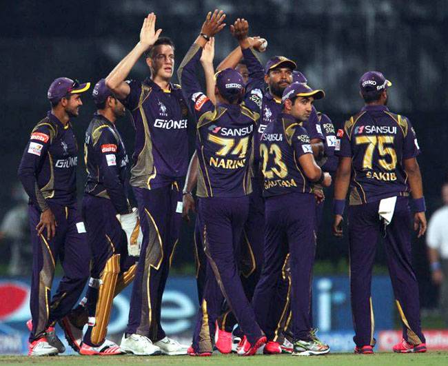 KKR_first_win_on_MI_niharonline