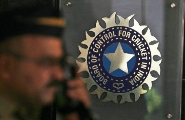 SC_slams_BCCI_discrimination_policies_niharonline