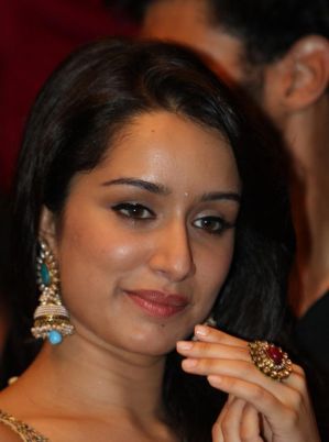 Shraddha_Kapoor_rockon_sequel_niharonline