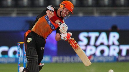 Sunrisers_Hyderabad_batsman_david_warner_niharonline