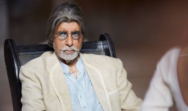 amitabh-bachchan-injured-Te3n-shooting-niharonline