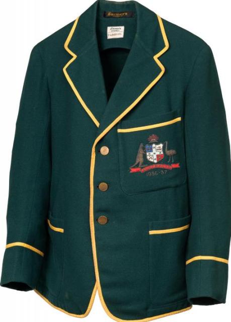 bradman_blazer_sold_for_huge_amount_niharonline