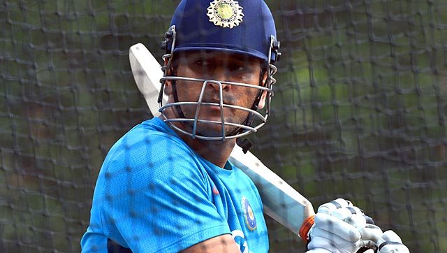 dhoni-team-india-proteas-tour-niharonline