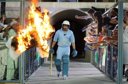 emraan_hashmi_as_azhar_first_look_niharonline