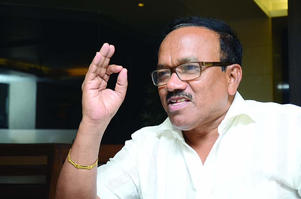 laxmikant_parsekar_vhp_niharonline