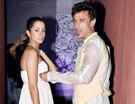 mugdha_gadse_rahul_dev_relation_niharonline