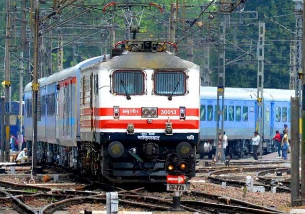 railway-ticket-can-be-transferred-to-your-blood-relations-niharonline