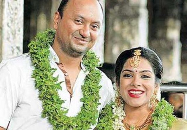 sandhya-wedding-it-employee-niharonline