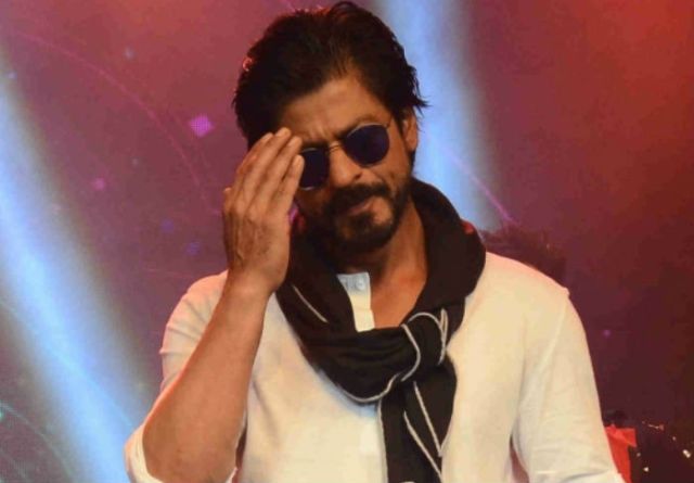 srk-thanks-to-pak-fans-tribute-niharonline