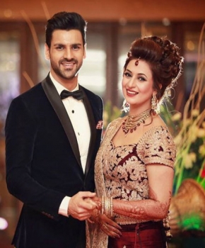 Divyanka Tripathi And Vivek Reception Photos